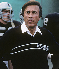 Flores tom _Tom_HC_Raiders